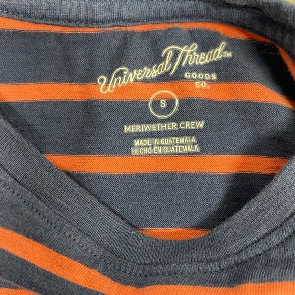 Universal Thread Women's Meriweather Crew Striped Pocket Tee size Small - Picture 3 of 4